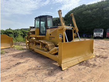 Bulldozer CATERPILLAR D6G