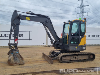 Miniexcavadora VOLVO ECR58D