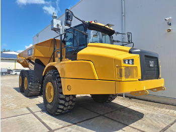 Dúmper articulado CATERPILLAR 740