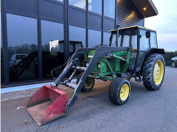 Tractor JOHN DEERE 1640