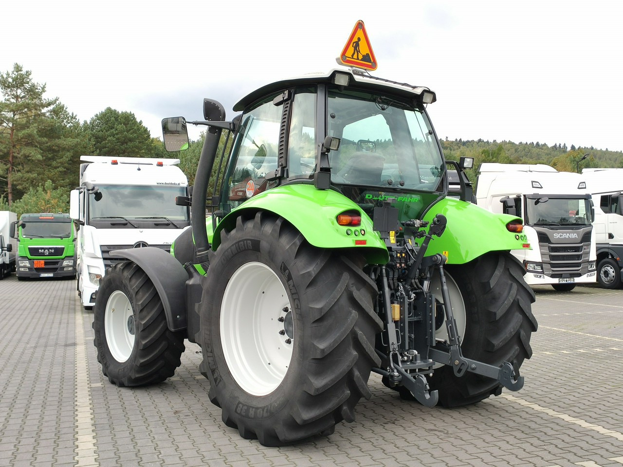 Tractor Deutz Fahr Agrotron M620 4x4 Przedni Tuz Wałek W.O.M Wyjścia do Przyczepy: foto 12