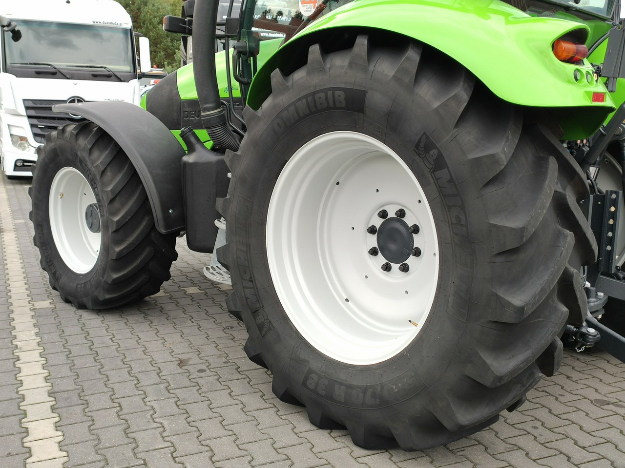 Tractor Deutz Fahr Agrotron M620 4x4 Przedni Tuz Wałek W.O.M Wyjścia do Przyczepy: foto 10