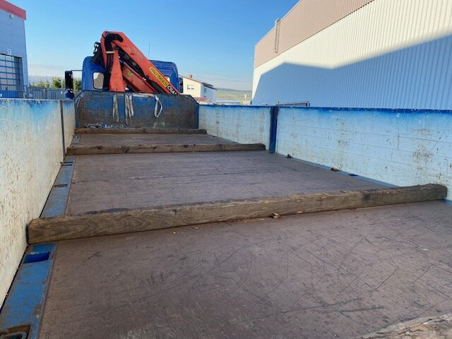 Leasing de Mercedes-Benz Axor 1828 L 4x2 Axor 1828 L 4x2 mit Kran Palfinger PK 9501, Funk Mercedes-Benz Axor 1828 L 4x2 Axor 1828 L 4x2 mit Kran Palfinger PK 9501, Funk: foto 13 Leasing de Mercedes-Benz Axor 1828 L 4x2 Axor 1828 L 4x2 mit Kran Palfinger PK 9501, Funk Mercedes-Benz Axor 1828 L 4x2 Axor 1828 L 4x2 mit Kran Palfinger PK 9501, Funk: foto 13