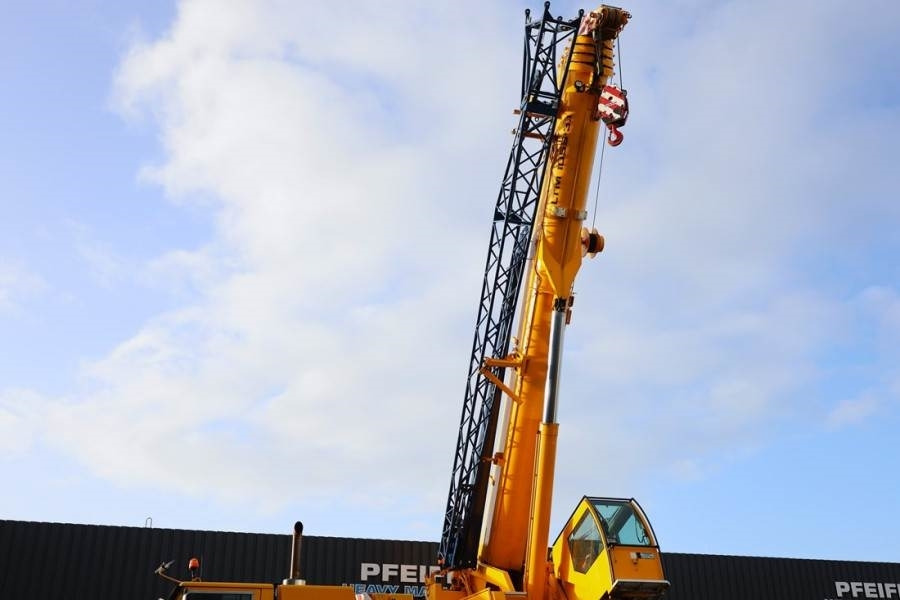 Leasing de Liebherr LTM1055-3.1 Diesel, 6x6x6 Drive, 32.5m Main Boom,  Liebherr LTM1055-3.1 Diesel, 6x6x6 Drive, 32.5m Main Boom,: foto 13