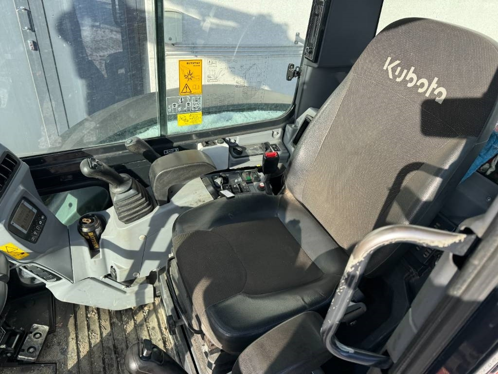 Leasing de Kubota KX057-4 Pyörittäjällä  Kubota KX057-4 Pyörittäjällä: foto 12