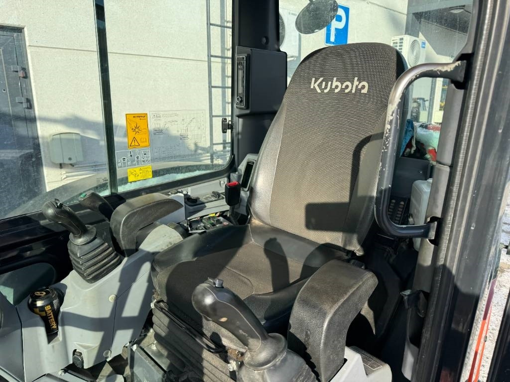 Leasing de Kubota KX057-4 Pyörittäjällä  Kubota KX057-4 Pyörittäjällä: foto 11