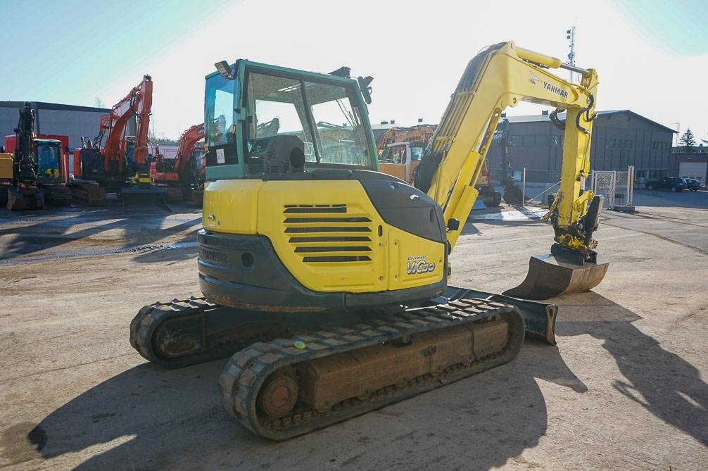 Miniexcavadora Yanmar VIO80-U PYÖRITTÄJÄLLÄ: foto 9