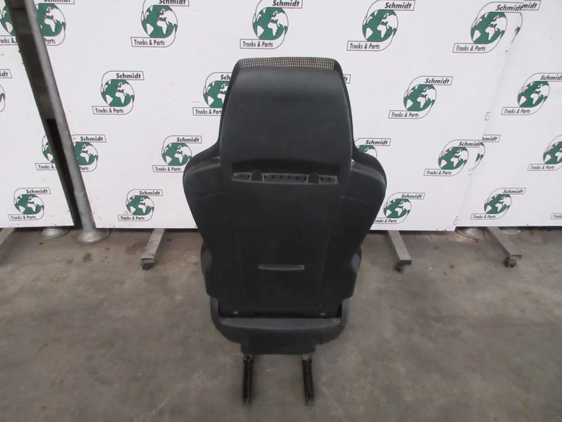 Asiento para Camión MAN 81.62307-6558 // 81.62307- 6562 STOEL RECHTS MAN TGS MODEL 2020: foto 6