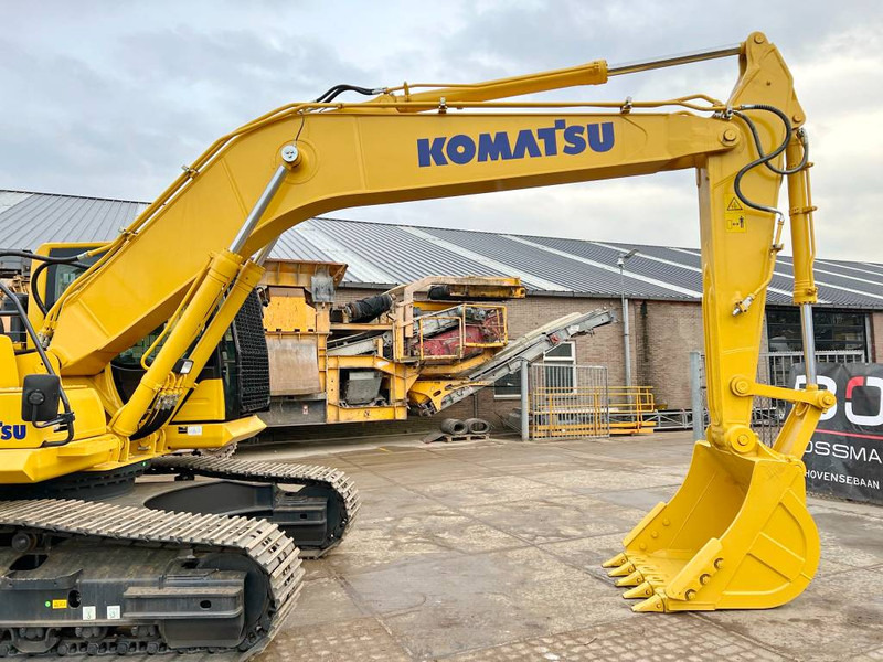 Excavadora de cadenas Komatsu PC210LC-10M0 New / Unused / Hammer Lines: foto 11