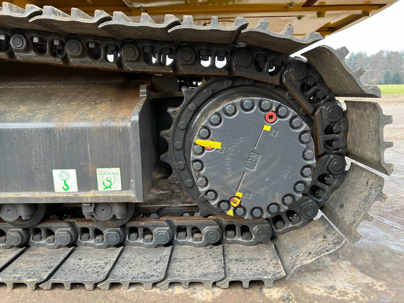 Excavadora de cadenas Komatsu PC210LC-10M0 New / Unused / Hammer Lines: foto 15