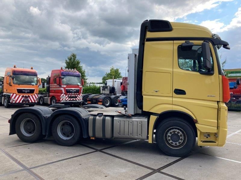 Cabeza tractora Mercedes-Benz Actros 3351 6x4: foto 6