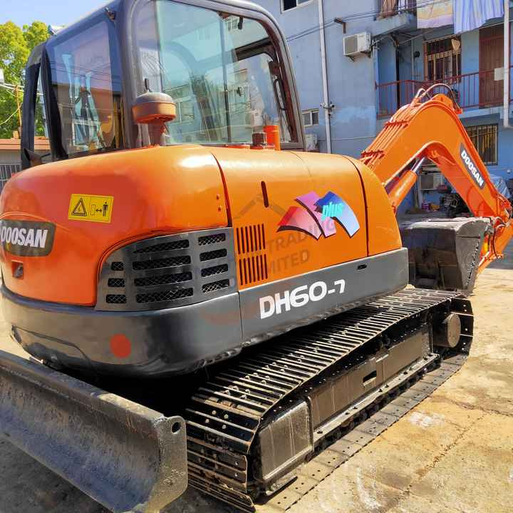 Excavadora de cadenas Awesome Performance Korea Imported Small Scale Used Doosan Dx60 Excavator in Shanghai good price: foto 6