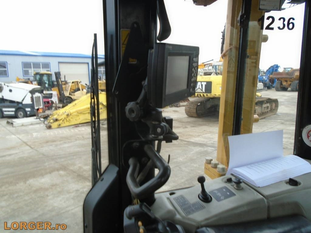 Bulldozer CAT D6N LGP: foto 11