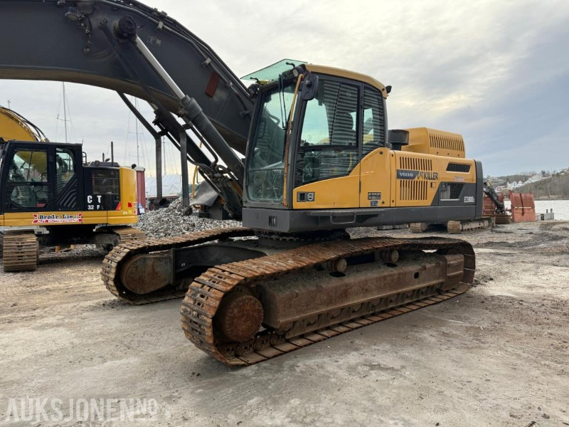 Excavadora 2012 Volvo EC380DL BELTEGRAVER 2 SKUFFER.: foto 7