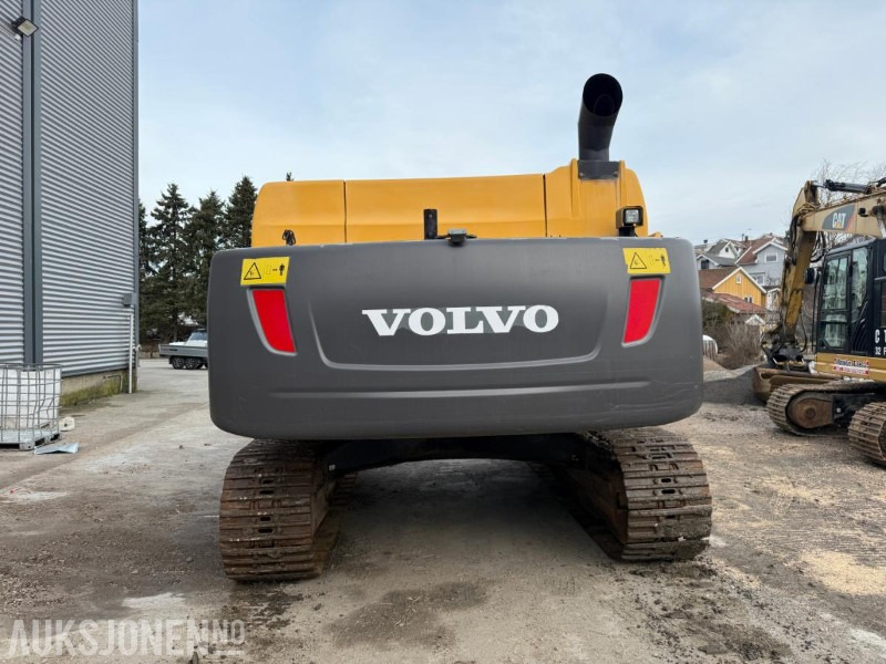 Excavadora 2012 Volvo EC380DL BELTEGRAVER 2 SKUFFER.: foto 10