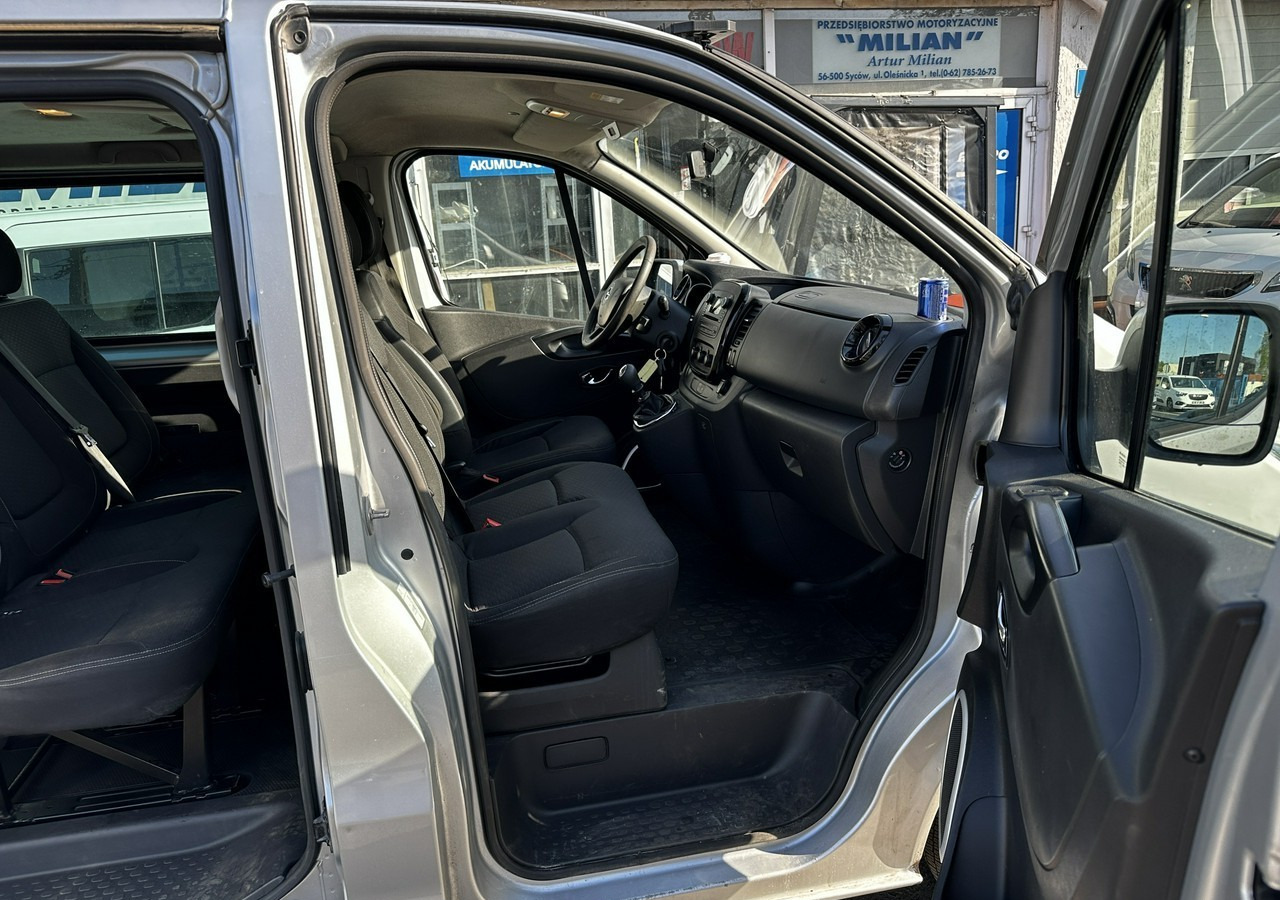 Coche Opel Vivaro III Opel Vivaro 1.6-125KM Long 2x Klima Model 2019: foto 9