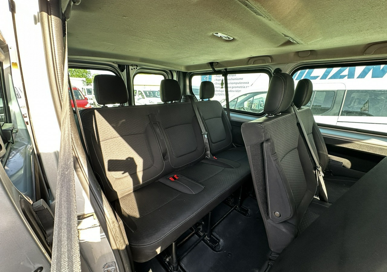 Coche Opel Vivaro III Opel Vivaro 1.6-125KM Long 2x Klima Model 2019: foto 12