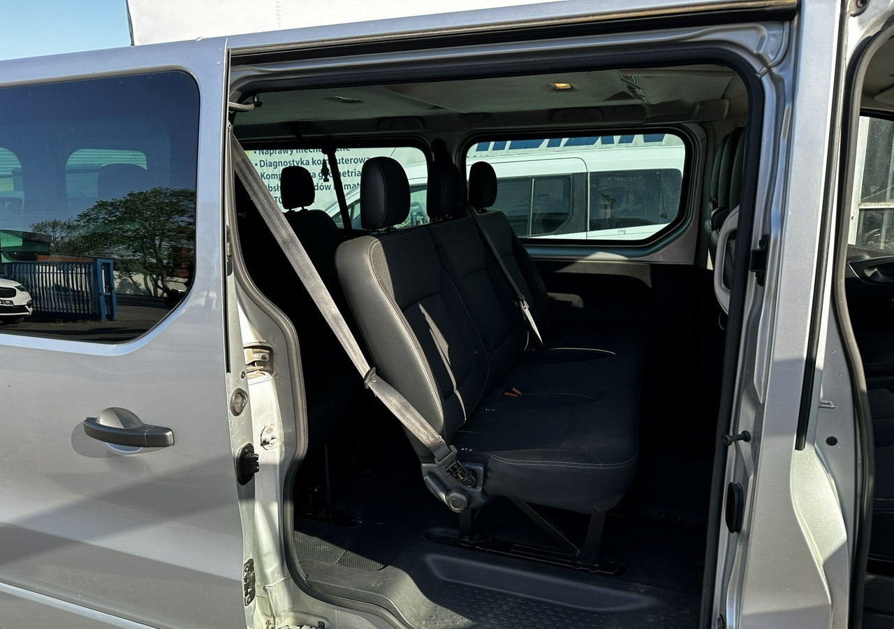 Coche Opel Vivaro III Opel Vivaro 1.6-125KM Long 2x Klima Model 2019: foto 10