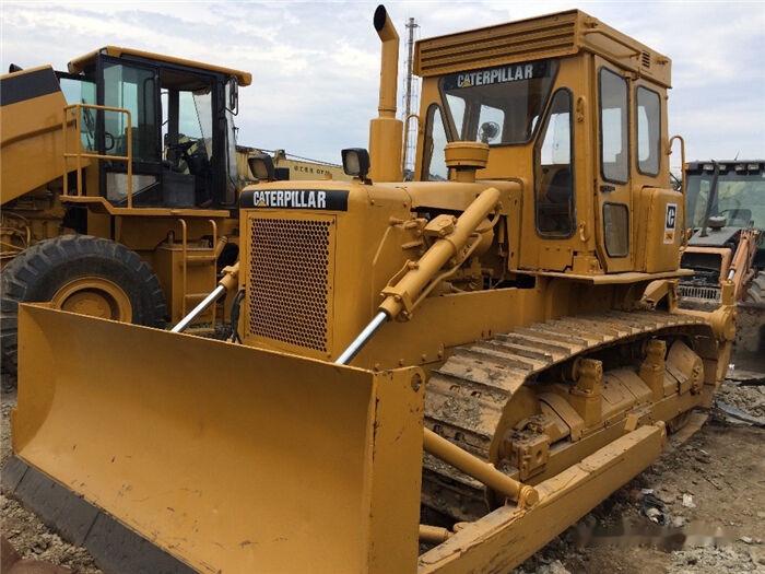 Bulldozer Caterpillar D6D: foto 6