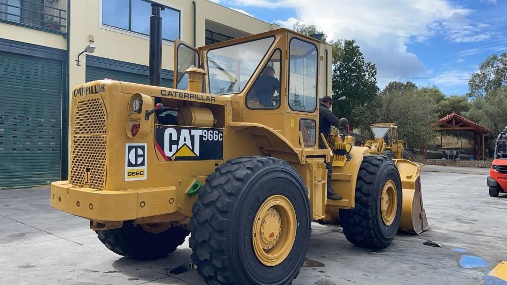 Cargadora de ruedas CAT 966 C: foto 17