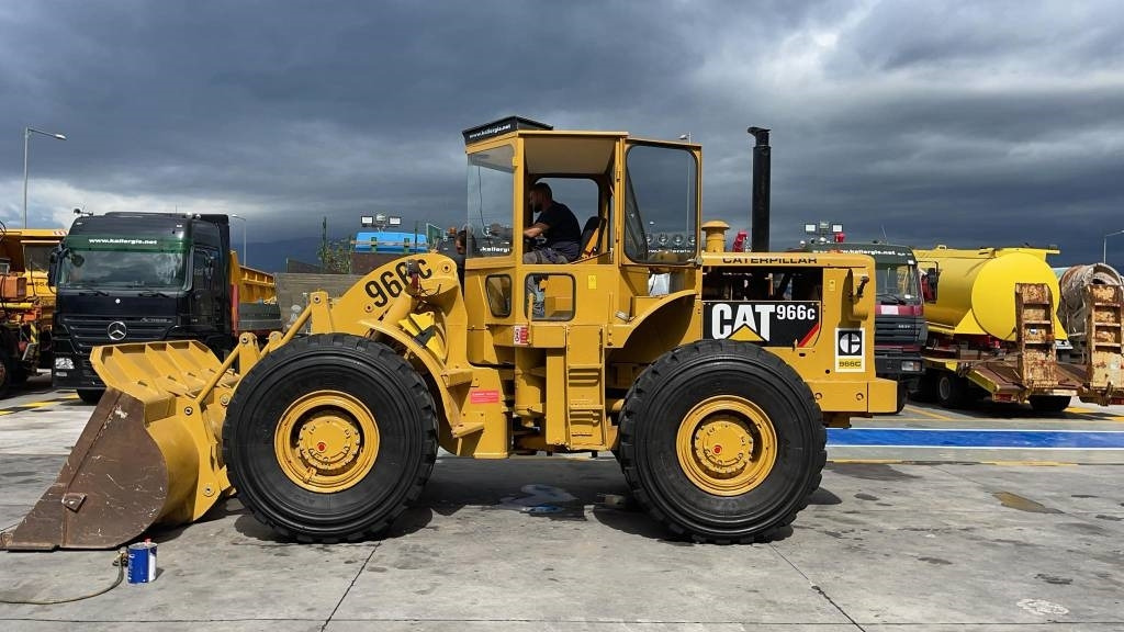 Cargadora de ruedas CAT 966 C: foto 8