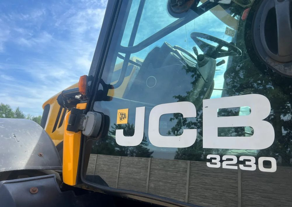 Tractor JCB Fastrac 3230 Xtra: foto 9