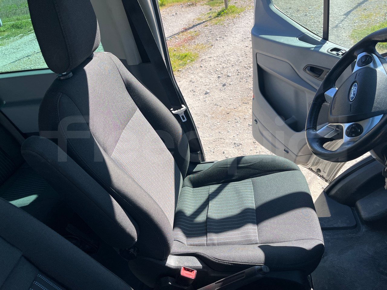 Minibús, Furgoneta de pasajeros Ford Transit: foto 16