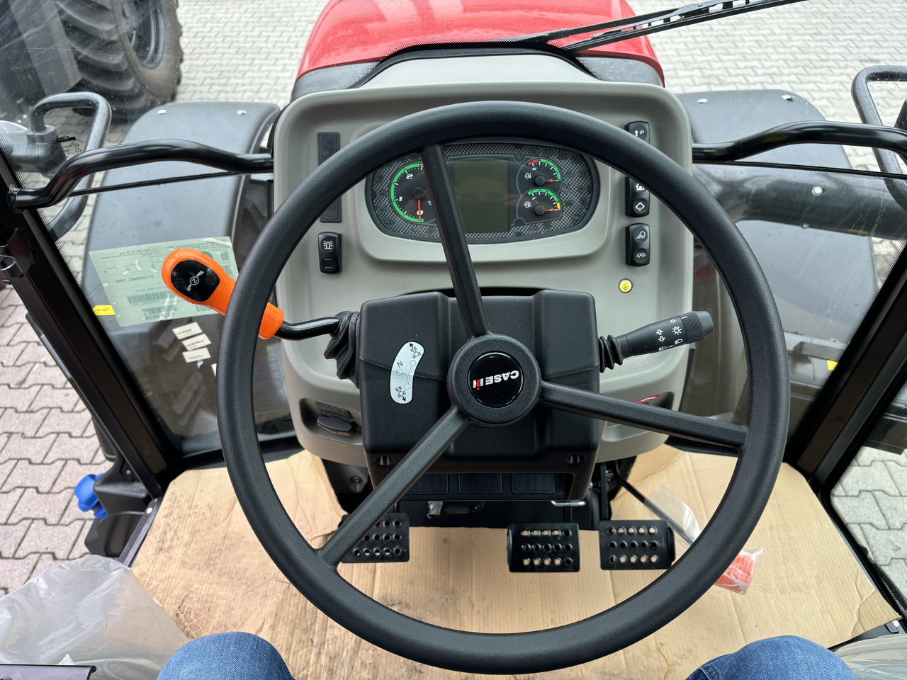 Leasing de CASE FARMALL 100A CASE FARMALL 100A: foto 6