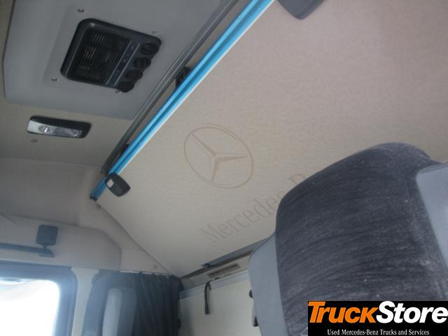 Cabeza tractora Mercedes-Benz Actros 1845 LS nRL: foto 8