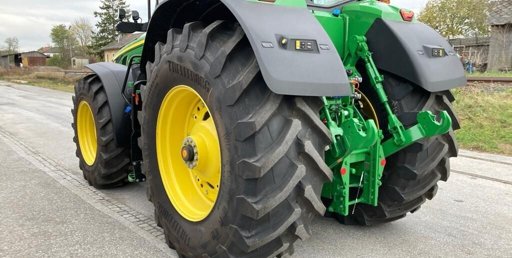 Tractor John Deere 8R410: foto 9