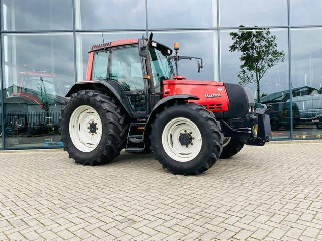 Tractor Valtra 6850 Hitech Fronthef+PTO, Airco: foto 6