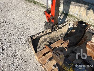 Miniexcavadora KUBOTA U27-4: foto 24