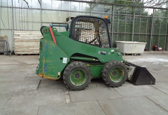 Minicargadora JCB 135 R: foto 18