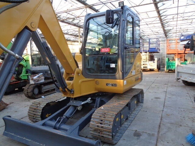 Excavadora de cadenas XCMG XE60DA: foto 17