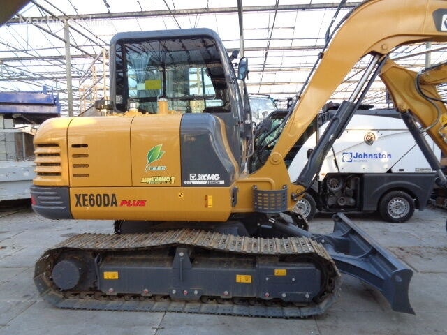 Excavadora de cadenas XCMG XE60DA: foto 12