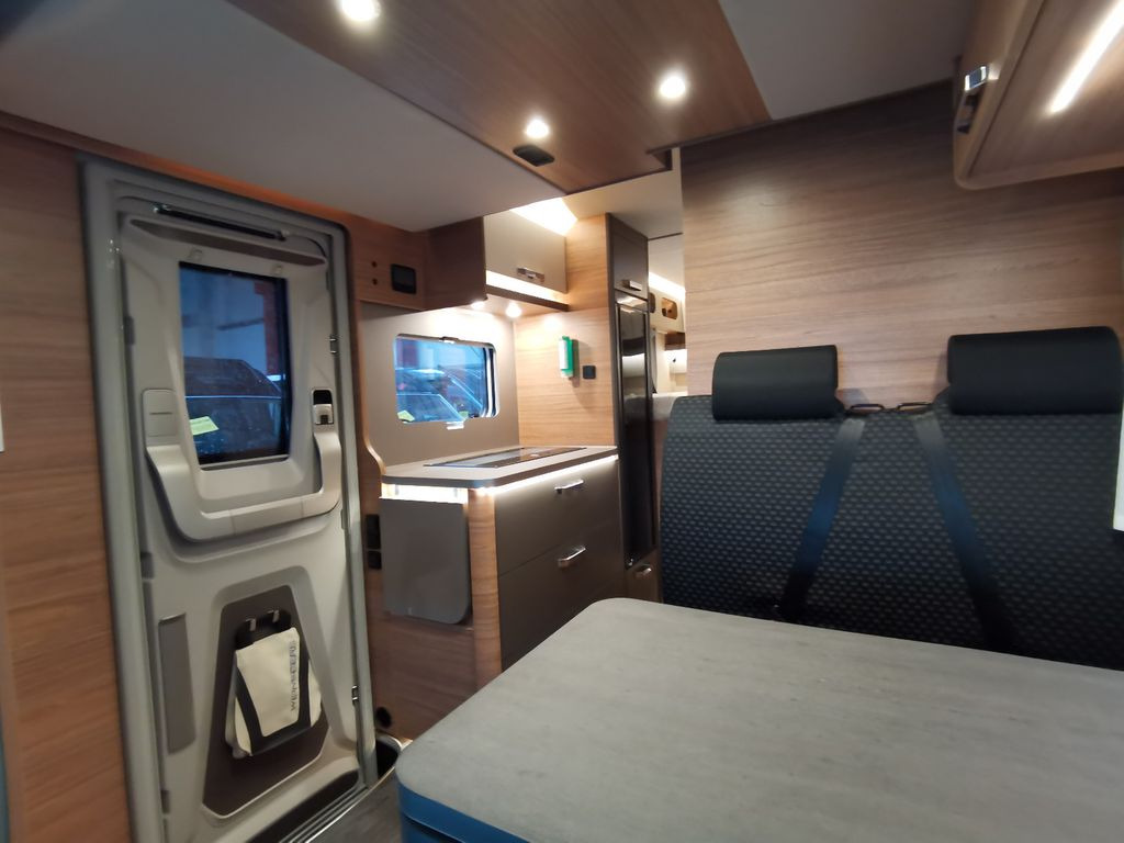 Autocaravana perfilada Weinsberg CARASUITE 650 MEG /155PS /EINZELBETTEN & HUBBETT: foto 14