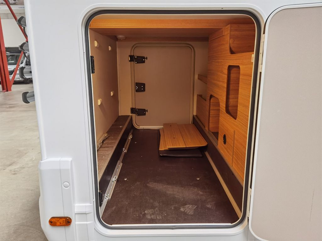 Autocaravana perfilada Weinsberg CARASUITE 650 MEG /155PS /EINZELBETTEN & HUBBETT: foto 10