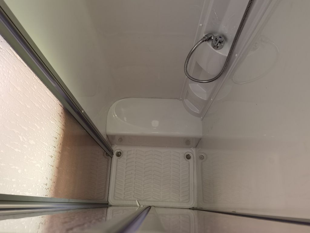 Autocaravana perfilada Weinsberg CARASUITE 650 MG - MF / HECKBETT & HUBBETT 2PERS: foto 25