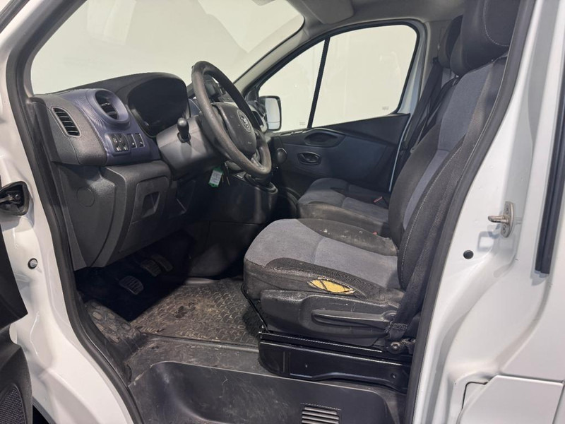 Furgoneta pequeña Opel VIVARO-B L2H1 Euro 6 Imperiaal en trekhaak: foto 19