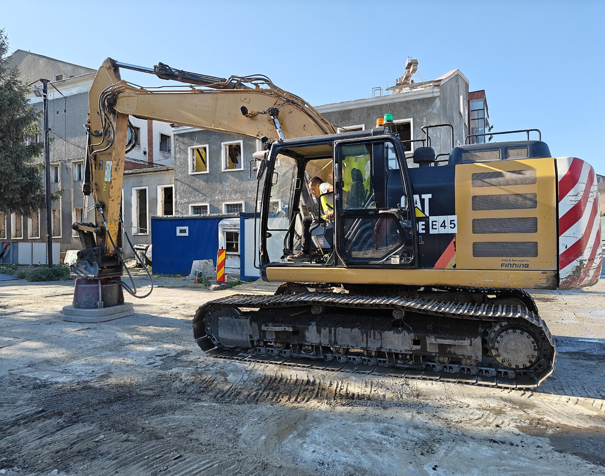 Excavadora CATERPILLAR 320 EL: foto 14