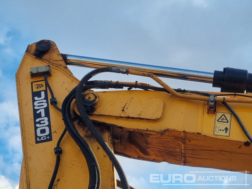 Excavadora de cadenas 2017 JCB JS130LC: foto 26