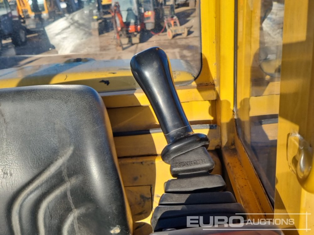 Miniexcavadora Volvo EC15B XR: foto 35