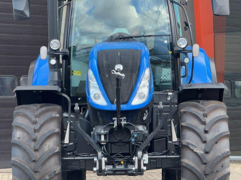 Leasing de New Holland T6.180 Dynamic Command, frontlinkage, Stage V, GPS  New Holland T6.180 Dynamic Command, frontlinkage, Stage V, GPS: foto 8